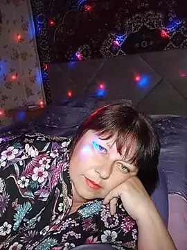XXX chat uživo modela AuroKaria