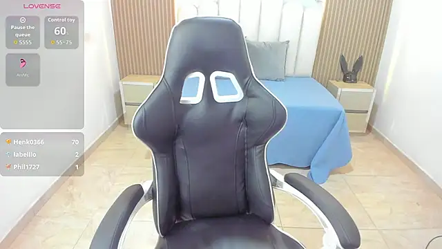 Chat +18 de malak_irkan ao vivo