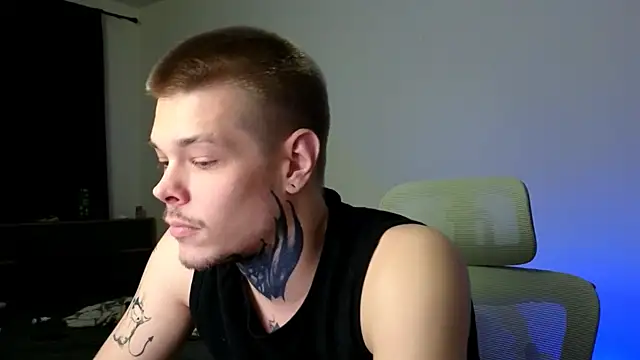DENIS_HERE: απευθείας συνομιλία ΧΧΧ
