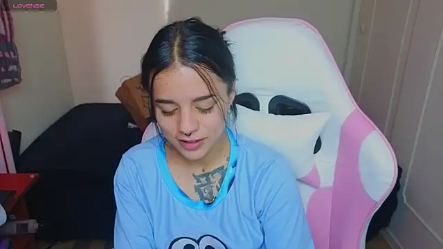 צ'אט XXX בשידור חי של Nicole_Foxx_