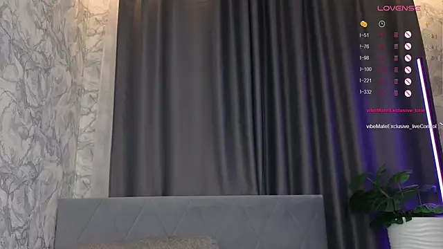 Jupiter_Boobs live XXX chat