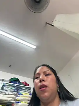 Chat XXX en directo de ISABELLA__LUNA