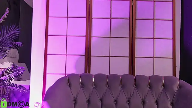 OliviaHawnn Webbikameraesitys