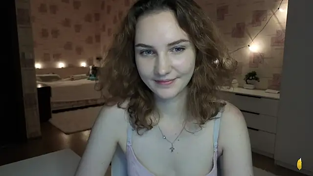 צ'אט XXX בשידור חי של Megan_swiftss