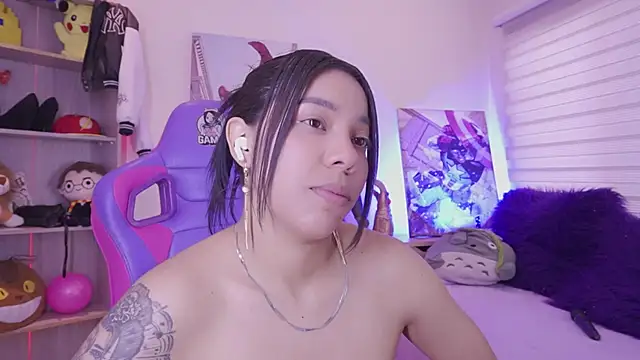 madelyn_rose_'s Live XXX Chat