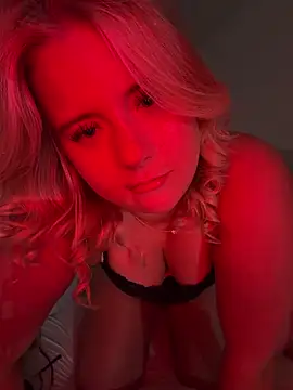 sandra08a Live XXX-chat