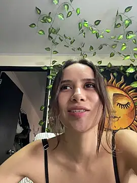 reaLISStic Chat XXX live
