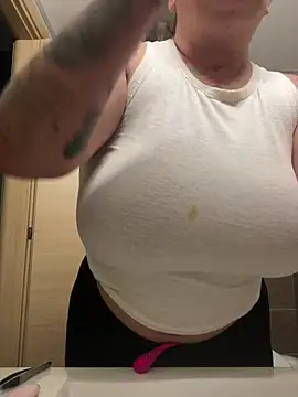 HeyBABYGIRL's Live XXX Chat