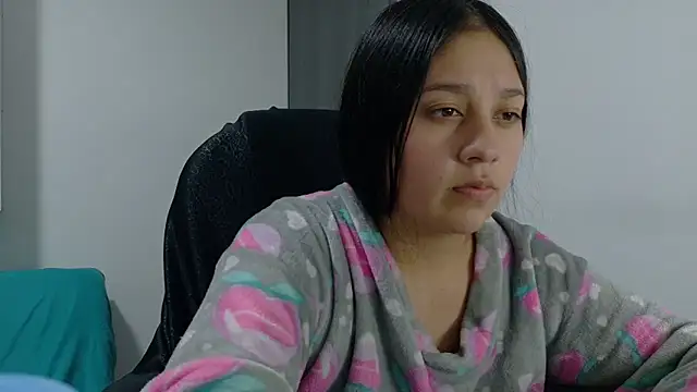 KOREN_JALAA's Live XXX Chat