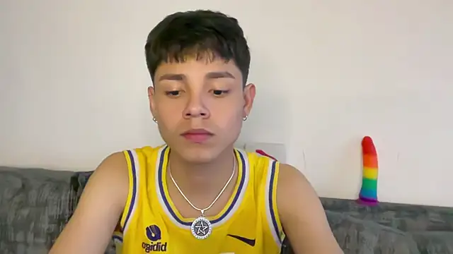 Andy_Belier23 在線直播表演