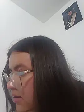sofia_athome élő XXX-chatje