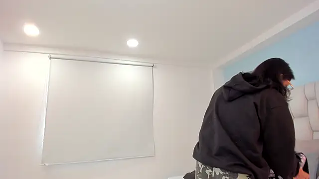 Chat +18 de vayra_moon ao vivo