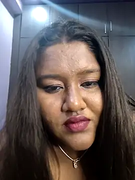 horny_diana 라이브 XXX 채팅