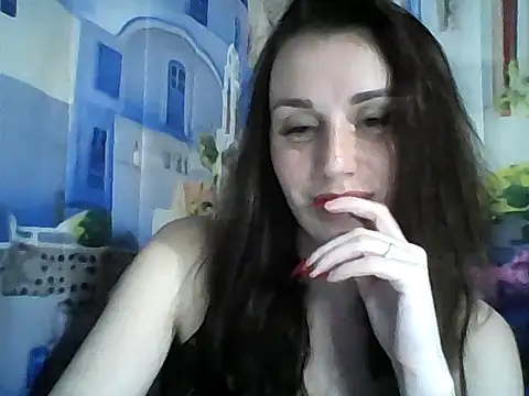 Chat XXX en directo de Qinini