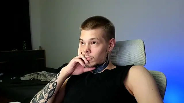 DENIS_HERE 网络视讯表演