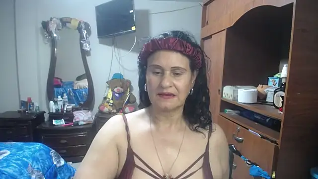 jazmin_mature_ Adlı Modelin Canlı XXX Sohbeti