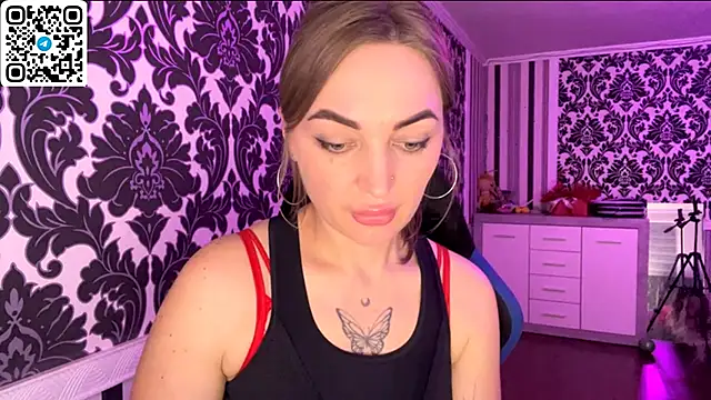 Chat +18 de Vellora_ ao vivo