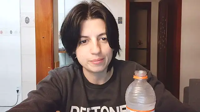 Chat +18 de kyslrana ao vivo