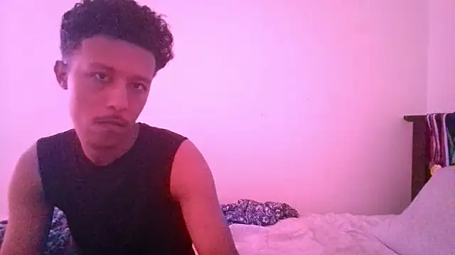 Montygotabd Show in webcam