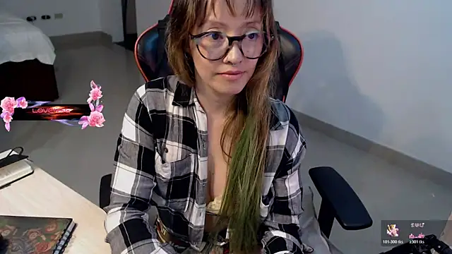 pink-2022 Live XXX Chat