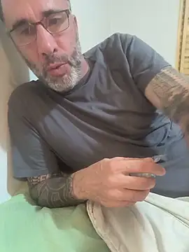 Show de Tiojhonny na webcam