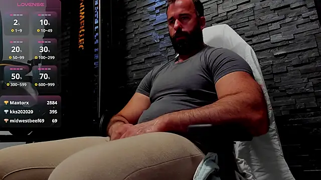 Chat +18 de David_Big_Daddy ao vivo