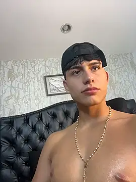 Lander_Cruz Chat XXX in diretta