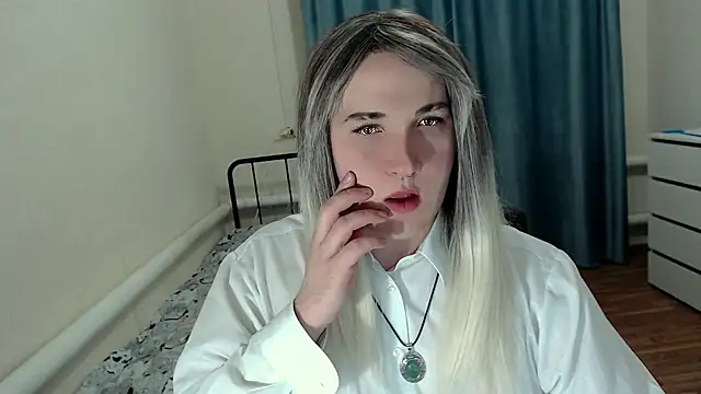צ'אט XXX בשידור חי של EvaMiron