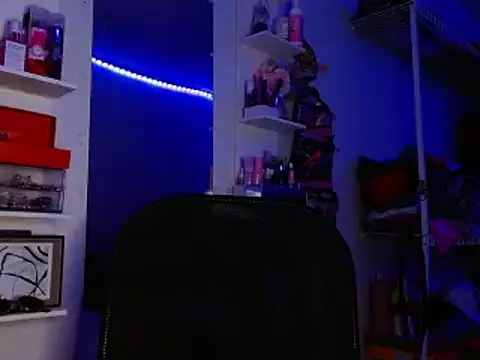 angel_lust1 élő XXX-chatje