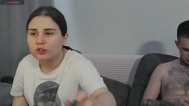 LucyMur: απευθείας συνομιλία ΧΧΧ