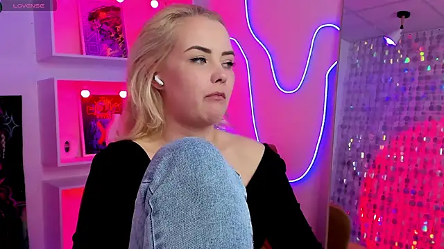 StephanieSweety Live XXX Chat