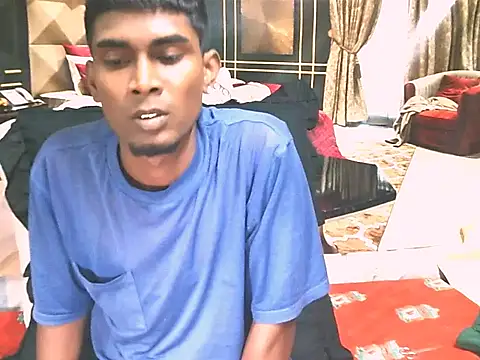 IndianThuggin's Live XXX Chat