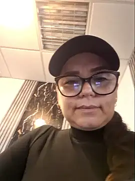 MariaPau_83 Adlı Modelin Canlı XXX Sohbeti
