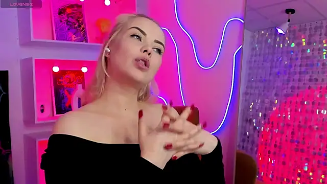دردشة StephanieSweety الجنسية المباشرة