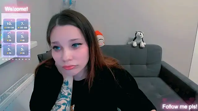 Kitten_Alissa Adlı Modelin Canlı XXX Sohbeti