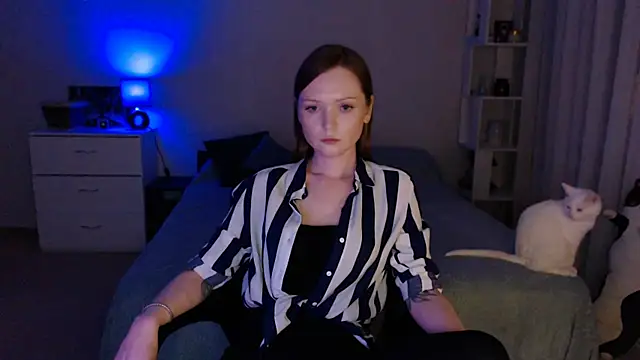 XXX chat uživo modela UnicornEsc