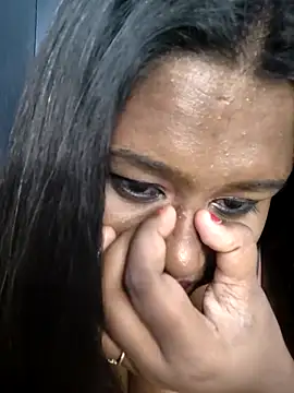 Chat XXX en directo de horny_diana