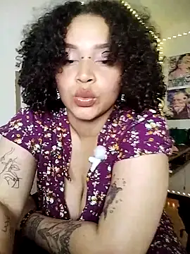 XXX chat uživo modela Elena_wallace