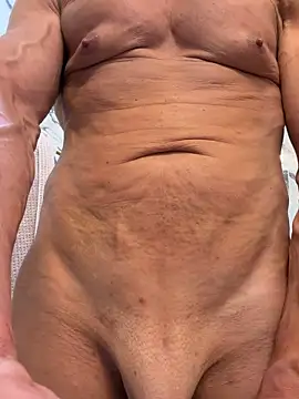 IronDaddyXのライブXXXチャット