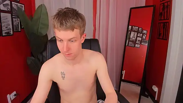 Dylan_Norton's Live XXX Chat