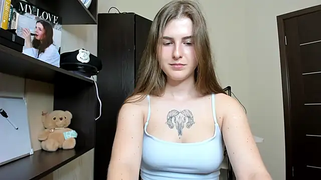 OhMyAlice Adlı Modelin Canlı XXX Sohbeti