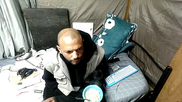 Camodick 现场XXX聊天