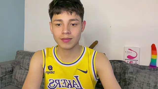 Andy_Belier23 在線直播表演