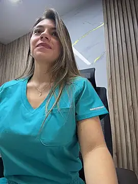 alicee16 লাইভ XXX চ্যাট