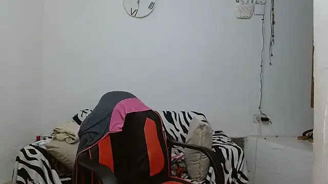angelamarie1 Adlı Modelin Web Kamerası Şovu