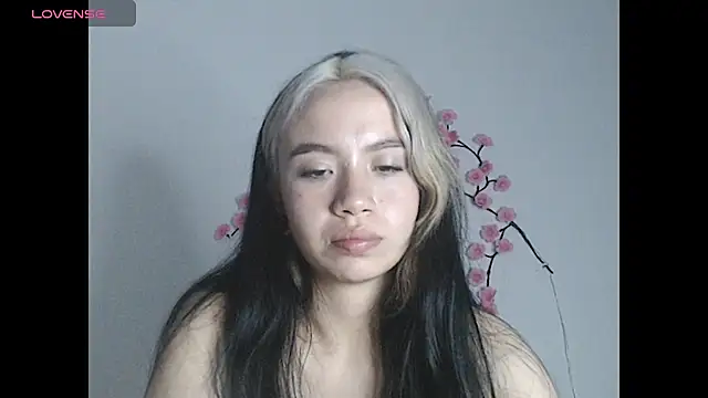 sweet_molly420 Adlı Modelin Canlı XXX Sohbeti
