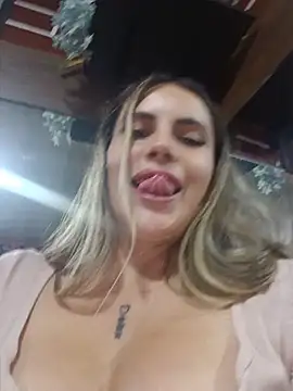 XXX chat uživo modela Cata_city1106