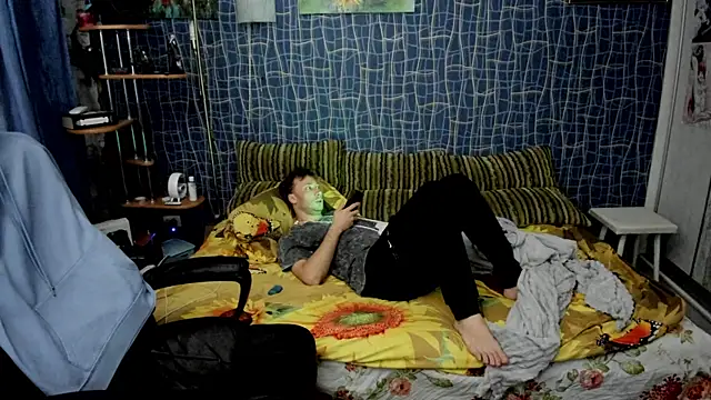 XXX chat uživo modela CuteBoy228