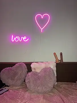 Sabrinedivinee 即時 XXX 聊天