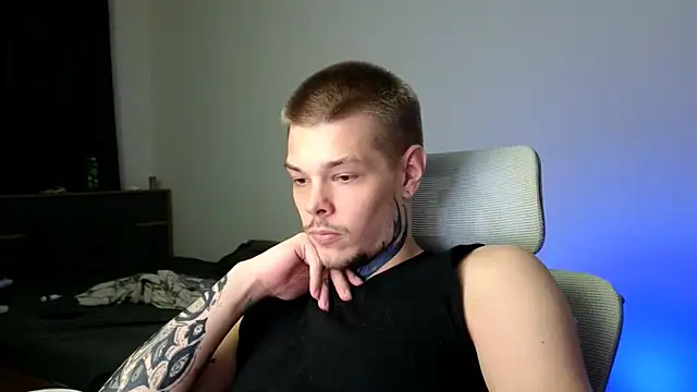 DENIS_HERE – Live XXX-chat